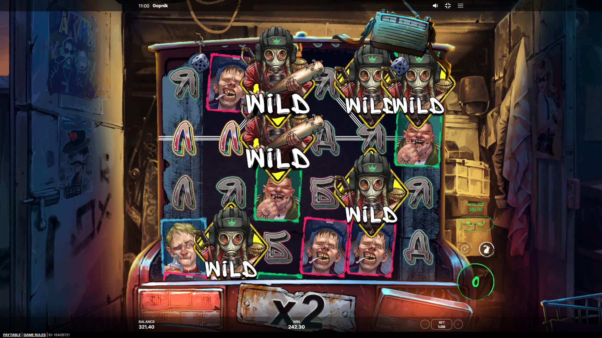 The Street Roll Bonus Round Includes a Dice Roll Mini-Game for Additional Wild and Multiplier Potential