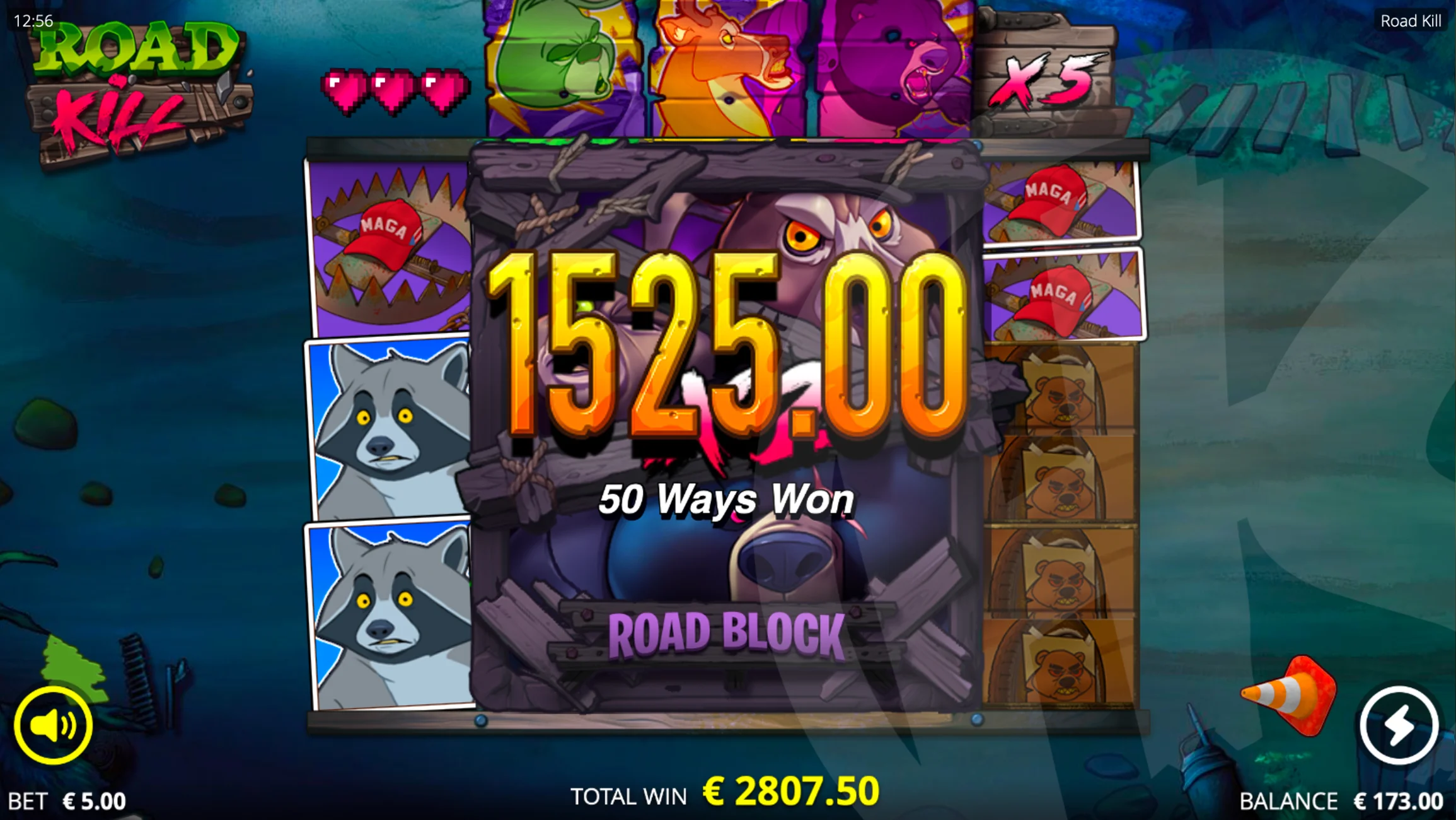 Collect a Total of 20 Hits to Trigger the Roadblock Feature