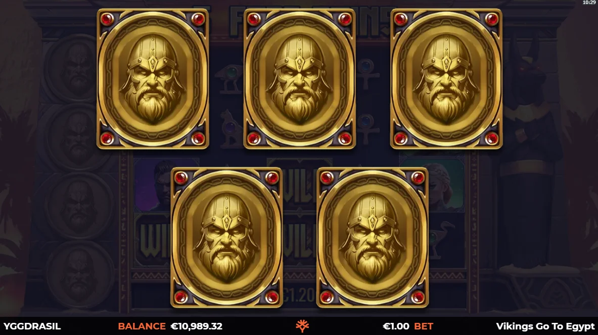Land chests during the bonus for extra feature picks